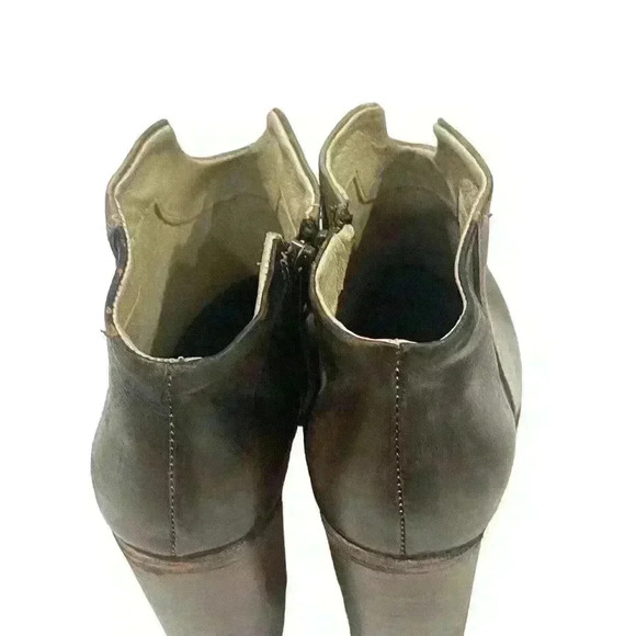 New Other- Freebird Darius Gray Distressed Leather heeled booties Size 11 - Picture 7 of 12